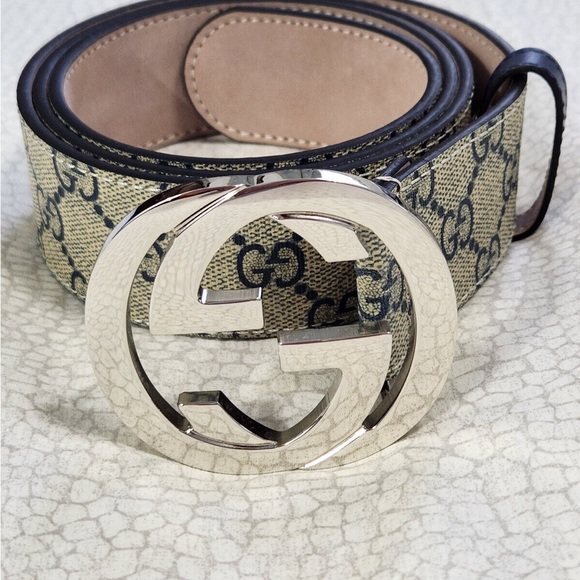 Classic GG Gucci Belt - Picture 3 of 4
